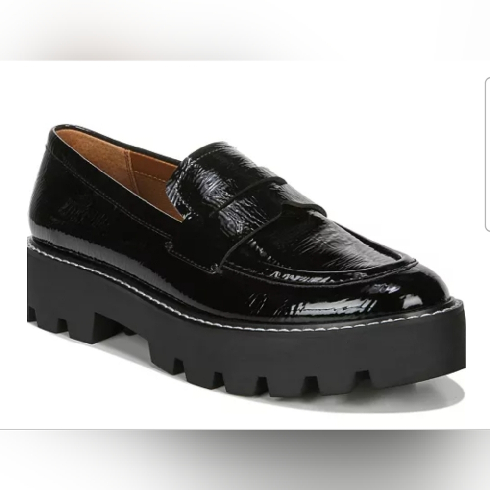 Women's Franco Sarto Balin Lug Sole Black Patent Leather Loafers (Size 7N)